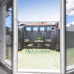 Appartement Beautiful With Terrace - Prime Location!, Saint-Sébastien